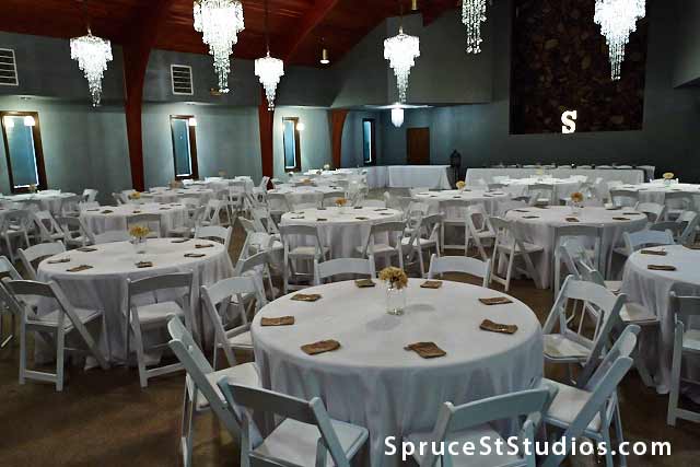 Sullivan IL Wedding Venues Reception Halls :: kelly-malloy-matthew-schwass-GW9C3626